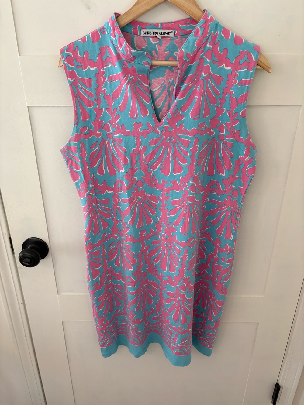 Barbara Gerwit Notch Collar Sleeveless Shift Dress. Size XL.